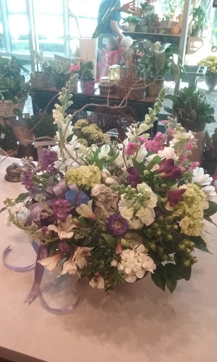 Florist «Design A Bunch», reviews and photos, 8400 Normandale Lake Blvd, Bloomington, MN 55437, USA