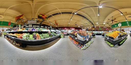 Greengrocer «Hyde Park Produce Market», reviews and photos, 1226 E 53rd St, Chicago, IL 60615, USA