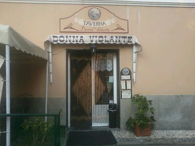 La Taverna di Donna Violante Piazza della Chiesa, 12, 16010 Savignone GE, Italia