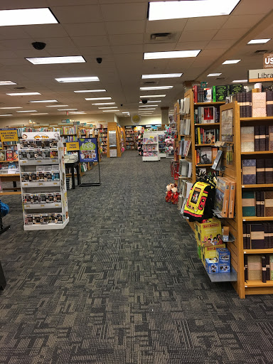 Book Store «Books-A-Million», reviews and photos, 100 Viewmont Dr, Scranton, PA 18508, USA