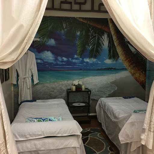 Foot Massage Parlor «Dragon Foot Spa & Massage», reviews and photos, 4755 PGA Boulevard, Palm Beach Gardens, FL 33418, USA