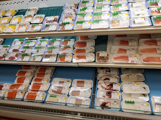 Restaurant «One World Market of Indiana», reviews and photos, 8466 Castleton Corner Dr, Indianapolis, IN 46250, USA