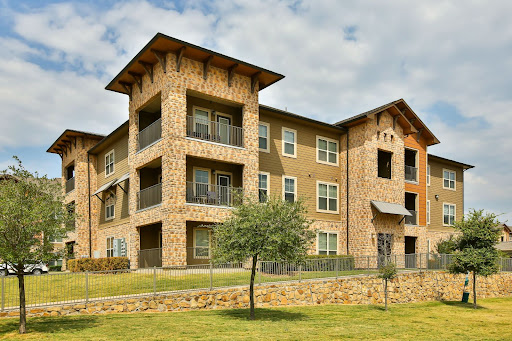 Apartment building Waco