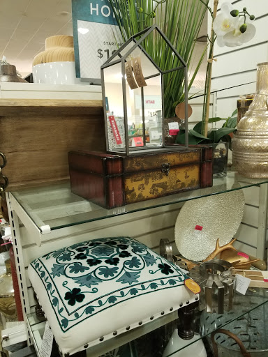 Department Store «HomeGoods», reviews and photos, 67 Newtown Rd, Danbury, CT 06810, USA