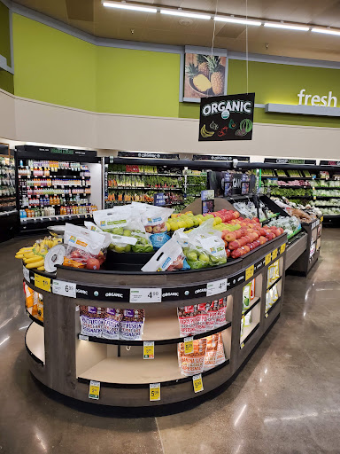 Grocery Store «Tom Thumb», reviews and photos, 302 S Park Blvd, Grapevine, TX 76051, USA