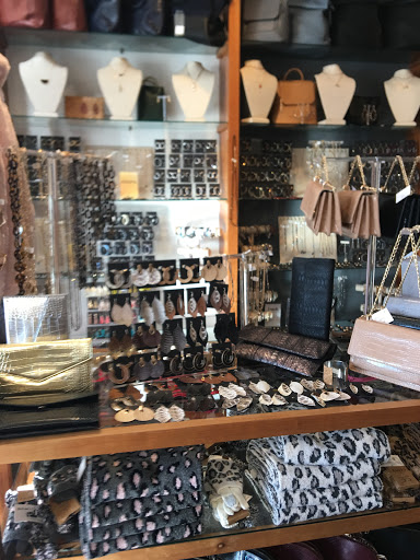 Boutique «Lou Lou Boutiques», reviews and photos, 1601 Connecticut Ave NW, Washington, DC 20009, USA