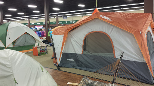 Sporting Goods Store «Gander Mountain», reviews and photos, 19820 Hempstead Hwy, Houston, TX 77065, USA