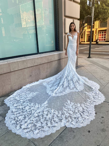Vivienne Atelier Bridal | Wedding Dress Store Phoenix | Bridal Shop Phoenix
