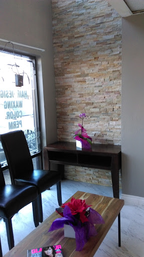 Hair Salon «Headquarters Hair & Beauty Salon», reviews and photos, 16625 Redmond Way # L, Redmond, WA 98052, USA