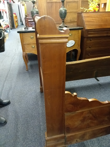 Used Book Store «Needful Things», reviews and photos, 218 W Washington St, Charles Town, WV 25414, USA