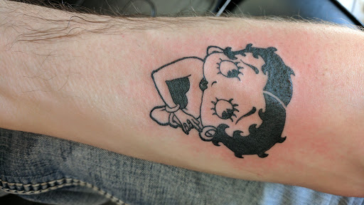 Body Piercing Shop «The Parlour», reviews and photos, 437 Franklin St Suite 1, Buffalo, NY 14202, USA