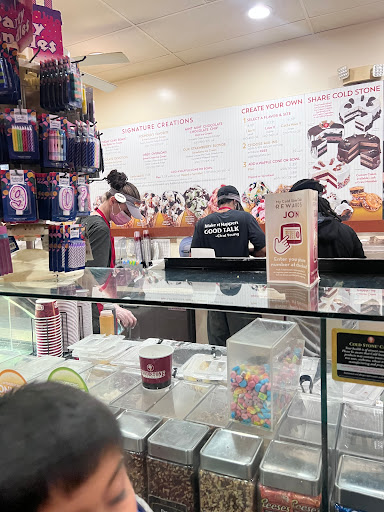Ice Cream Shop «Cold Stone Creamery», reviews and photos, 2449 Prince William Pkwy, Woodbridge, VA 22192, USA