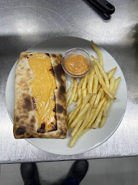 Plats et boissons du Restaurant turc Tacos King 👑 à Montréal-la-Cluse - n°18