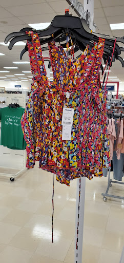 Department Store «Marshalls & HomeGoods», reviews and photos, 5915 20th St, Vero Beach, FL 32966, USA