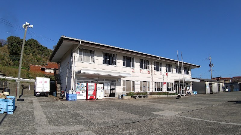 ＪＦやまぐち（山口県漁協）見島支店 宇津支所