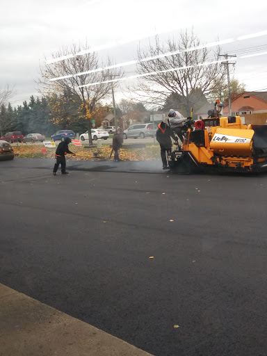 Liquor Store «Palace Liquor & Wine Shop», reviews and photos, 15429 21 Mile Rd, Macomb, MI 48044, USA