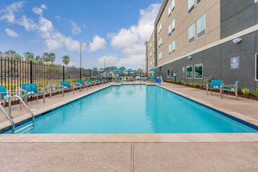 La Quinta Inn & Suites by Wyndham Houston Spring South
