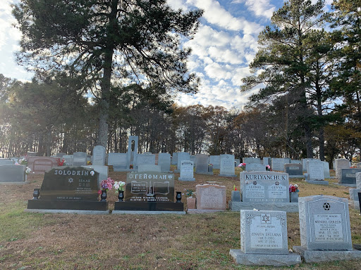 Cemetery «Crest Lawn Memorial Park», reviews and photos, 2000 Marietta Blvd NW, Atlanta, GA 30318, USA