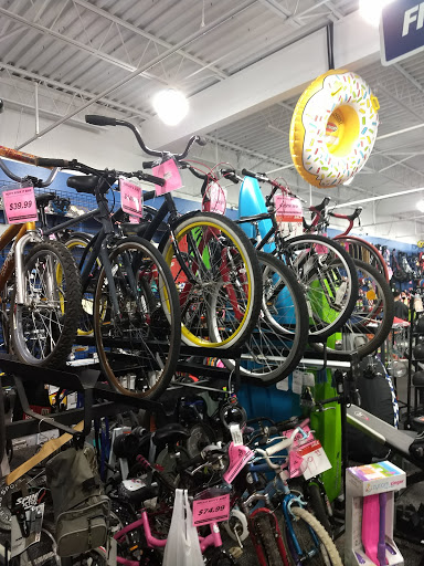 Sporting Goods Store «Play It Again Sports Greensboro», reviews and photos, 2963 Battleground Ave, Greensboro, NC 27408, USA