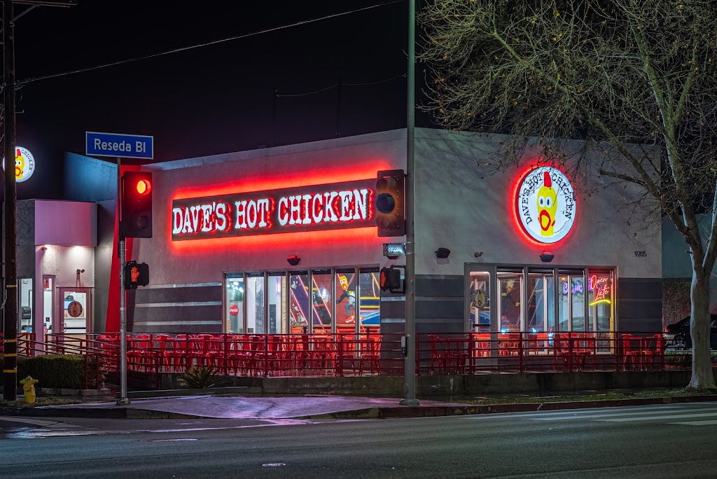 Dave's Hot Chicken 91324