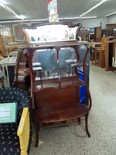 Thrift Store «Community Family Thrift Store», reviews and photos, 901 E 10th Ave, Hialeah, FL 33010, USA