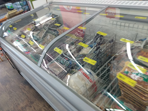 Grocery Store «The Hometown Market», reviews and photos, 401 Plaza Dr, Eustis, FL 32726, USA