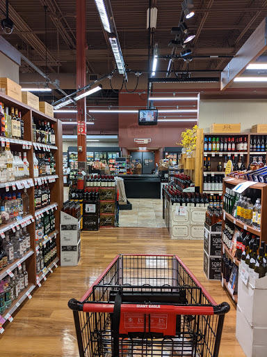 Supermarket «Giant Eagle Supermarket», reviews and photos, 27264 Lorain Rd, North Olmsted, OH 44070, USA