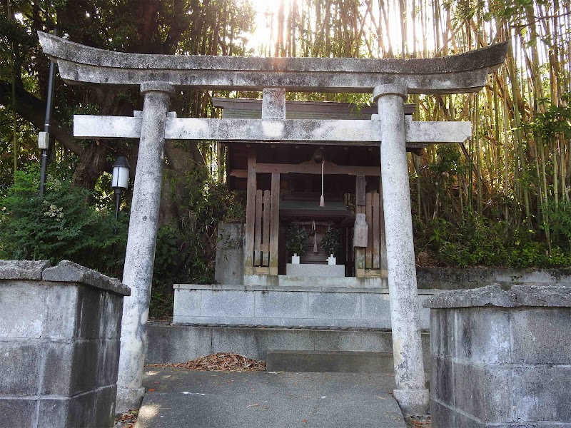 王子神社(三鍋王子蹟)