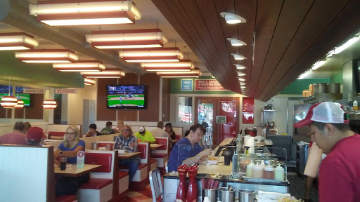 Shopping Mall «Valley River Center», reviews and photos, 293 Valley River Center, Eugene, OR 97401, USA