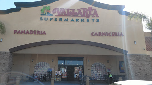 Supermarket «Vallarta Supermarkets», reviews and photos, 2690 E Vineyard Ave, Oxnard, CA 93036, USA