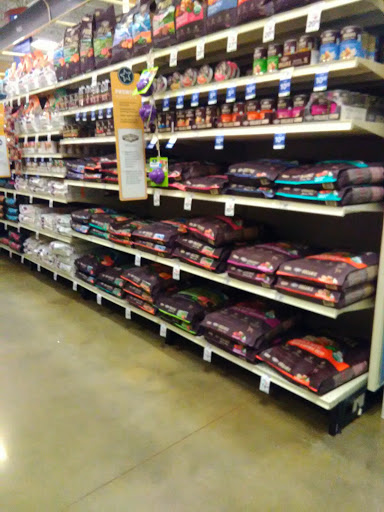 Pet Supply Store «PetSmart», reviews and photos, 122 Dunes Plaza, Michigan City, IN 46360, USA