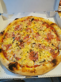Plats et boissons du Pizzeria Pizza Delice à Strasbourg - n°11