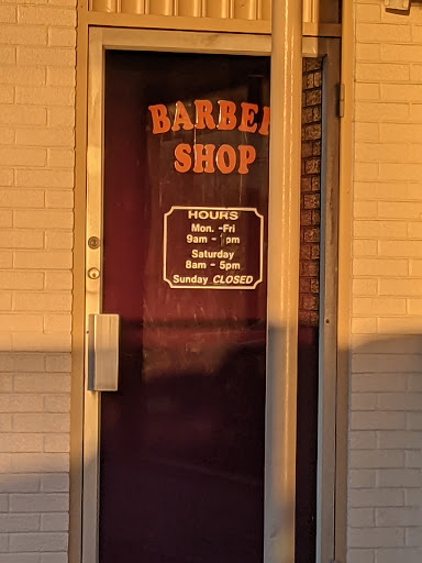 Barber Shop «Huys Barber Shop», reviews and photos, 3135 Solomons Island Rd, Edgewater, MD 21037, USA