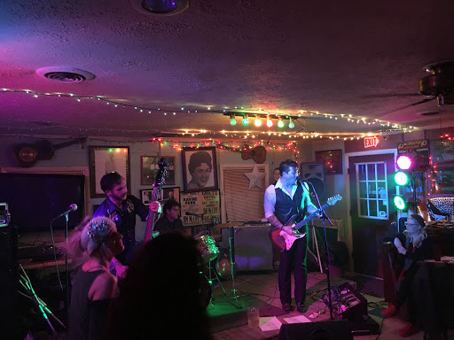 Lounge «Troubadour Restaurant & Lounge», reviews and photos, 25 Troubadour Ln, Berkeley Springs, WV 25411, USA