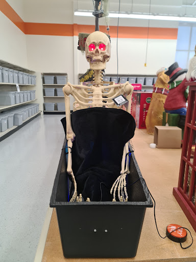 Discount Store «Big Lots», reviews and photos, 2400 W International Speedway Blvd, Daytona Beach, FL 32114, USA