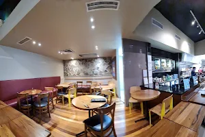 Nando's Braeside image