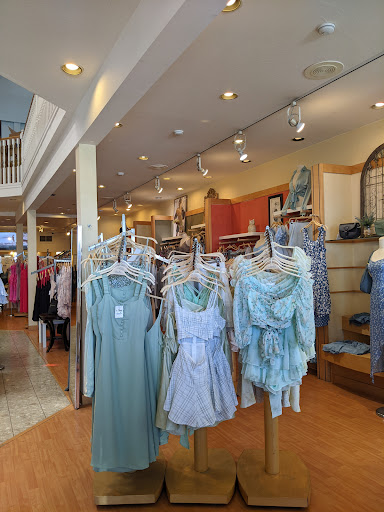 Boutique «2bella Boutique», reviews and photos, 579 Bridgeway, Sausalito, CA 94965, USA