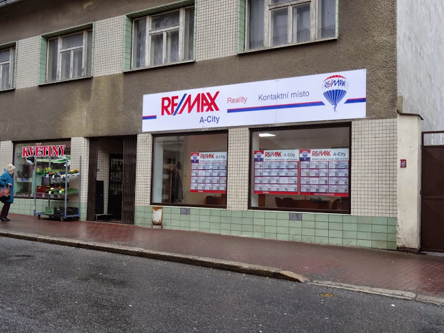 Recenze na RE/MAX A-City Pelhřimov v Pelhřimov - Realitní kancelář