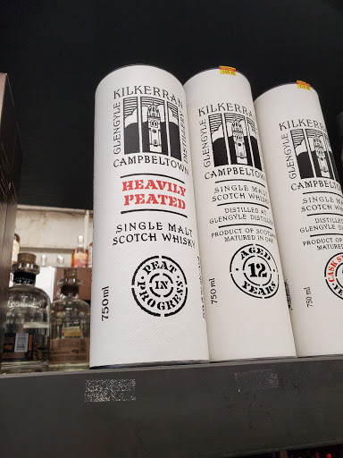 Liquor Store «Potomac Wines & Spirits», reviews and photos, 3100 M St NW, Washington, DC 20007, USA