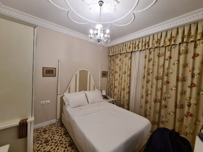 Αριθμός τηλεφώνου Gatto Perso Luxury Studios and Apartments