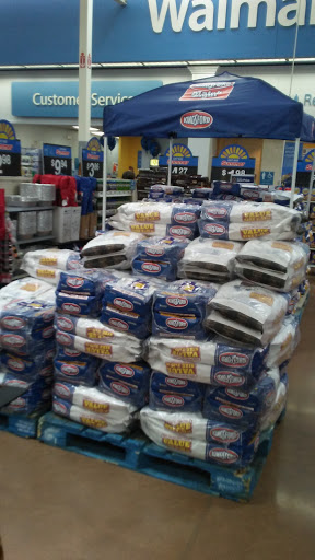 Department Store «Walmart Supercenter», reviews and photos, 14800 Fort Campbell Blvd, Oak Grove, KY 42262, USA