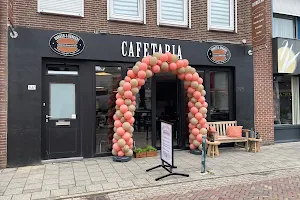 Cafetaria Bonken & Burgers image