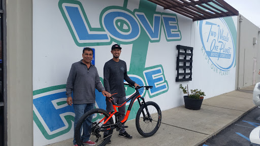 Bicycle Store «Two Wheels One Planet Bicycle Store», reviews and photos, 420 E 17th St, Costa Mesa, CA 92627, USA