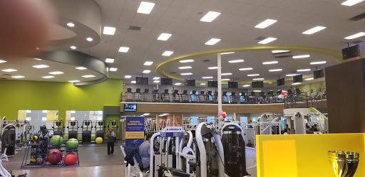 Gym «LA Fitness», reviews and photos, 820 S Grand Ave, Glendora, CA 91740, USA