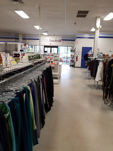 Thrift Store «Goodwill», reviews and photos