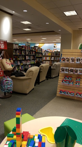 Book Store «Barnes & Noble», reviews and photos, 6134 S Westnedge Ave, Portage, MI 49002, USA