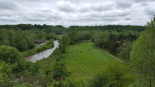 Golf Course «Astorhurst Golf Course», reviews and photos, 7000 Dunham Rd, Walton Hills, OH 44146, USA