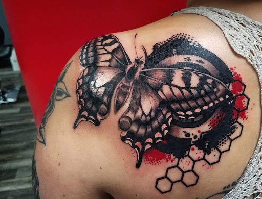 Explore cool small face tattoo ideas, creative tattoo ideas in Anchorage, available at SDITATTOO, LLC