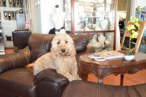 Jeweler «K Hollis Jewelers», reviews and photos, 147 S Randall Rd, Batavia, IL 60510, USA