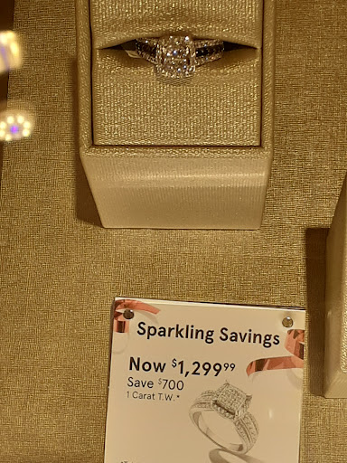 Jewelry Store «Zales - The Diamond Store», reviews and photos, 27001 US Hwy 19 N #1056, Clearwater, FL 33761, USA